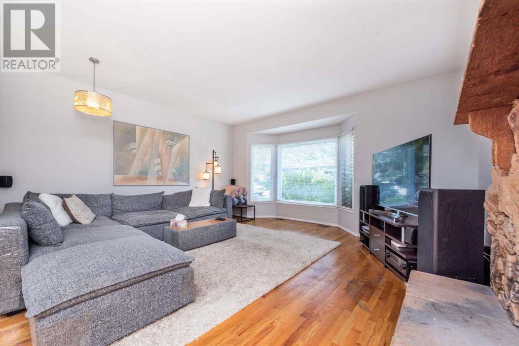 Calgary, AB T2T1M9,1825 29 Avenue SW