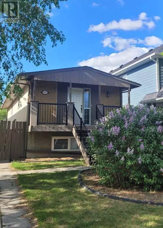 7420 36 Avenue NW, Calgary, AB T3B1V3