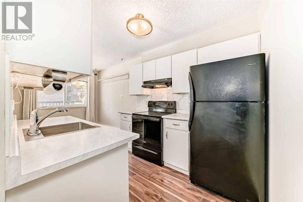 Calgary, AB T2V0C9,213, 617 56 Avenue SW