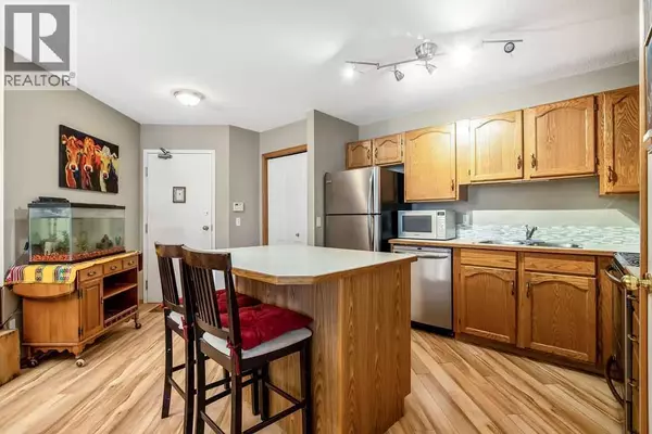 Calgary, AB T2A1B4,205, 1723 35 Street SE