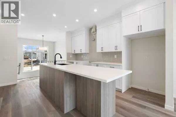 938 Livingston View NE, Calgary, AB T3P2K5
