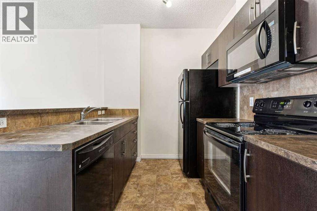 Calgary, AB T2A1B7,332, 1727 54 Street SE