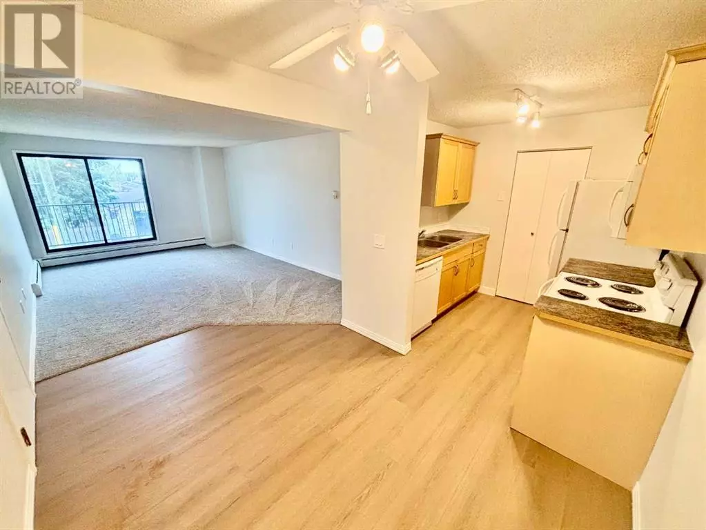 Calgary, AB T2W5H1,2203, 13045 6 Street SW
