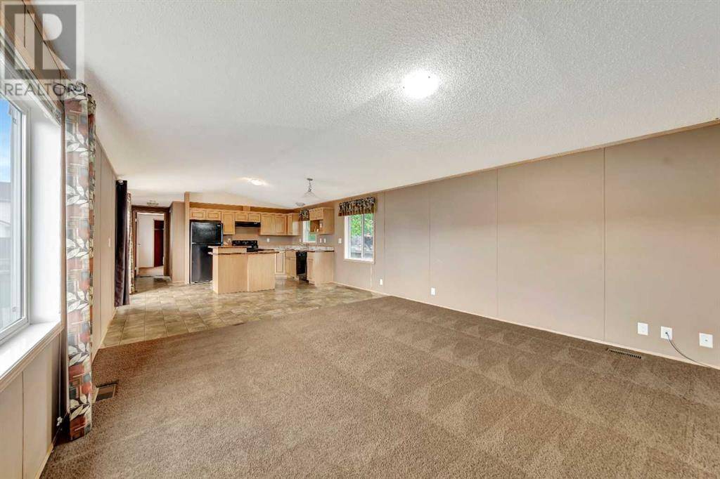 Lloydminster, SK S9V2E5,3313 43 Avenue