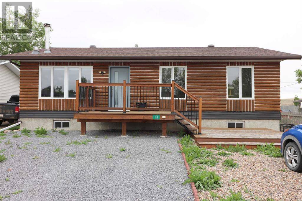 13 Heather Court, Irvine, AB T0J1V0