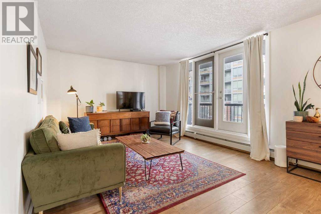 Calgary, AB T2R0M9,303, 605 14 Avenue SW