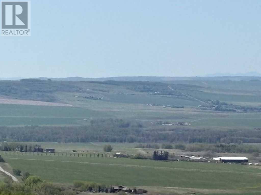 Rural Foothills County, AB T2S1A2,306 Avenue W