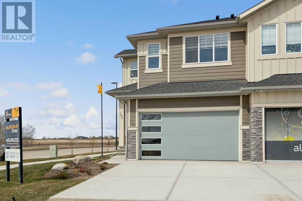 Chestermere, AB T1X2S2,102 South Shore Court