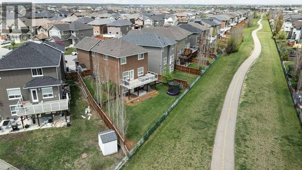 48 Everhollow Street SW, Calgary, AB T2Y0K2