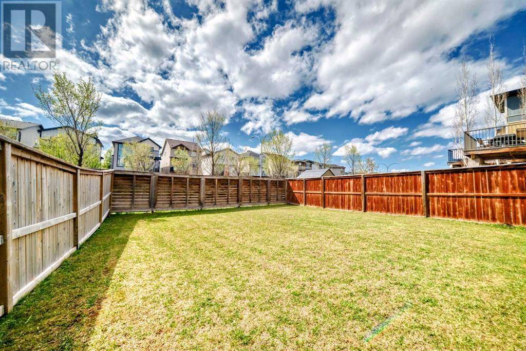 Calgary, AB T2X0Z4,67 Walden Green SE