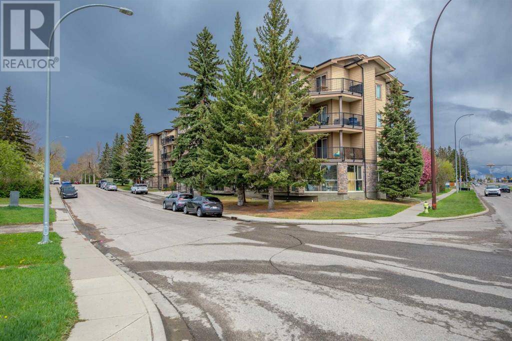 Calgary, AB T3E7T7,412, 3810 43 Street SW