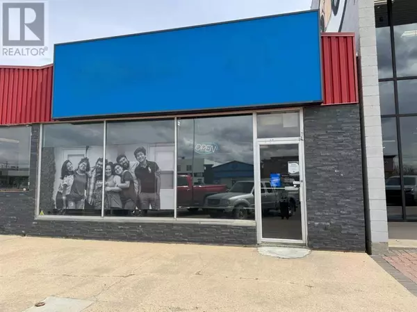 101, 11113 100 Street, Grande Prairie, AB T8V2N2