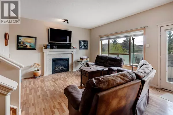 Cochrane, AB T4C1V8,6 Bow Ridge Close