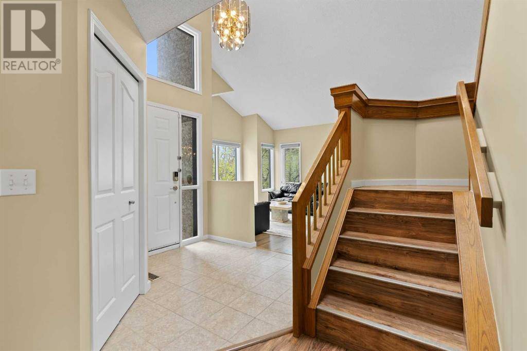 Calgary, AB T3A4N1,8266 Edgebrook Drive NW