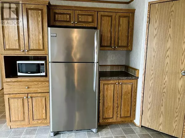 Fort Mcmurray, AB T9H3Y1,183 Grenoble Crescent