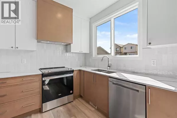 Calgary, AB T3S0R1,7071 Rangeview Avenue SE