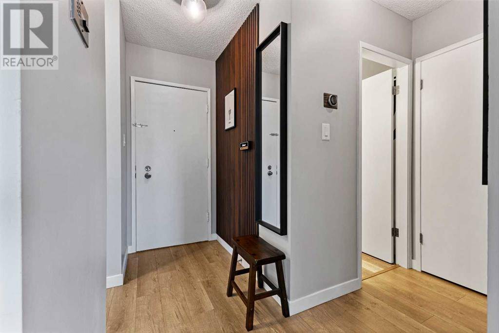 Calgary, AB T2V0G9,405, 635 56 Avenue SW