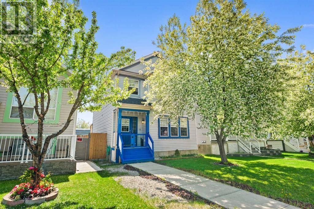 211 Bridlewood Avenue SW, Calgary, AB T2Y4L2