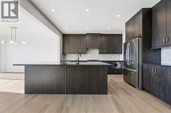 Calgary, AB T3M4B7,19837 44 Street SE