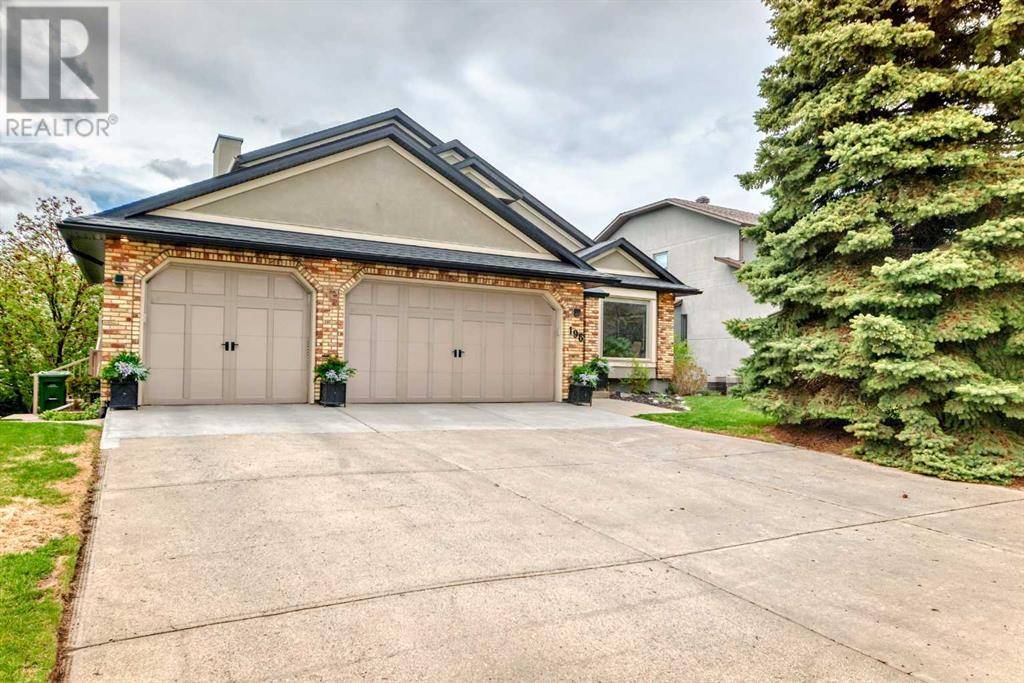 196 Edelweiss Drive NW, Calgary, AB T3A3P9