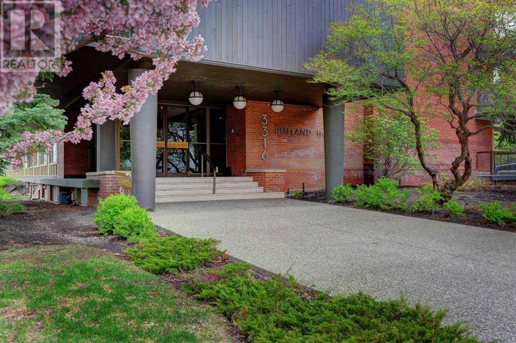 Calgary, AB T2S1Z4,504, 3316 Rideau Place SW
