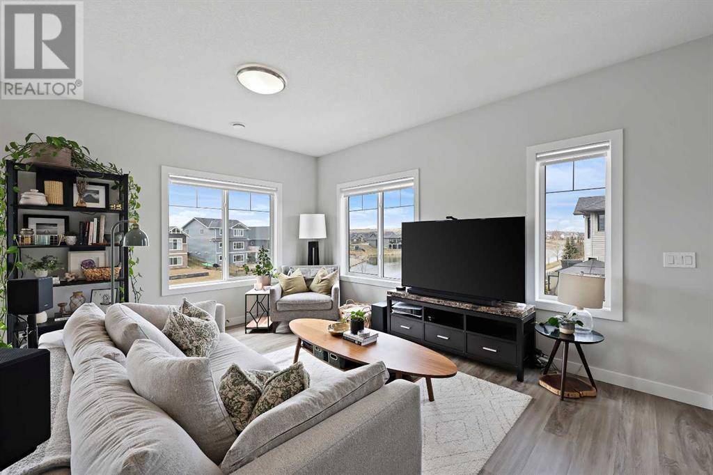 Airdrie, AB T4B4L3,250 Canals Crossing SW