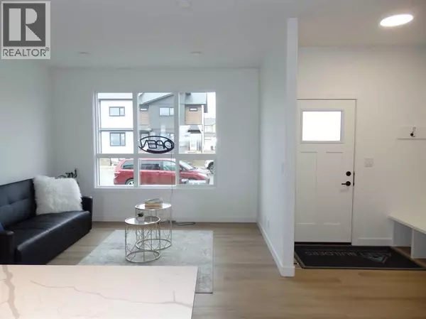 Sylvan Lake, AB T4S0V3,30 Inglis Crescent