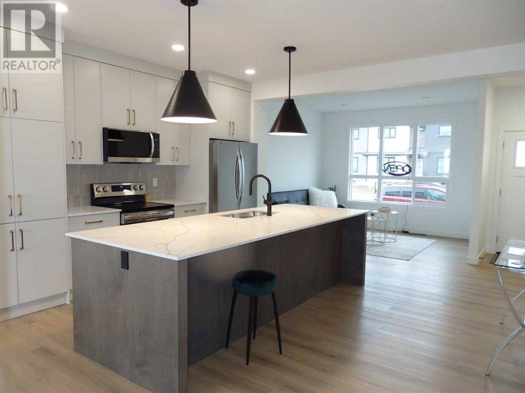 Sylvan Lake, AB T4S0V3,30 Inglis Crescent