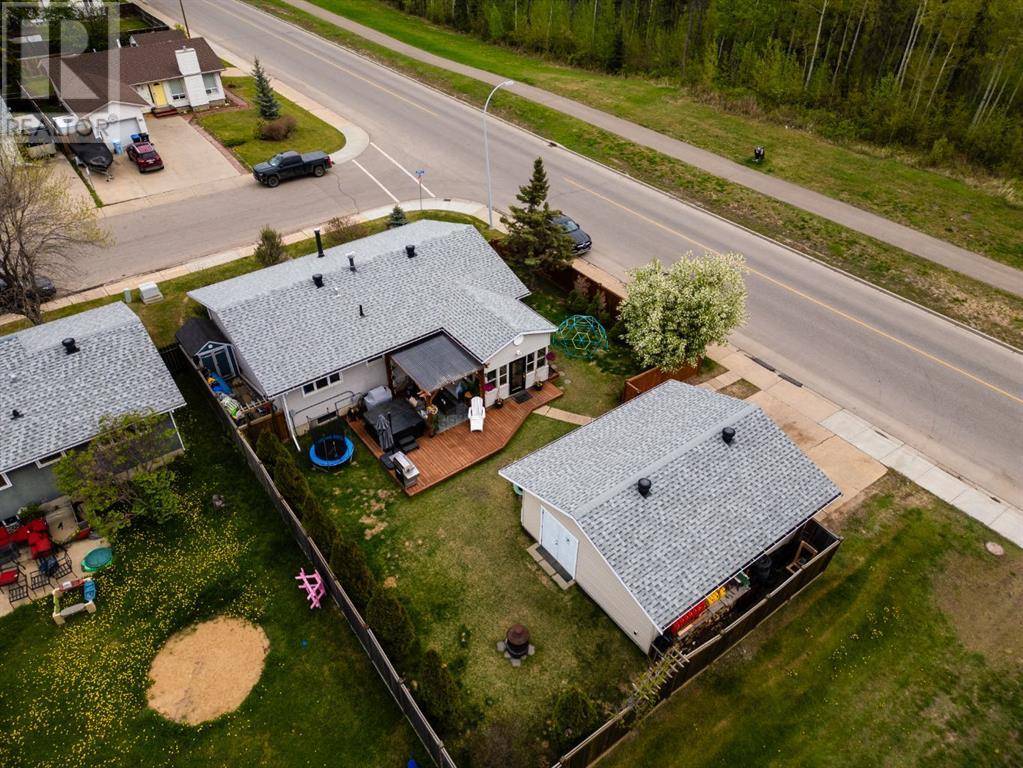 Fort Mcmurray, AB T9H2W4,101 Robin Crescent