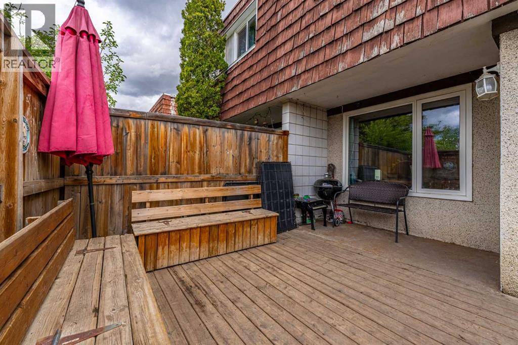 Calgary, AB T2C0Z7,7646 24A Street SE