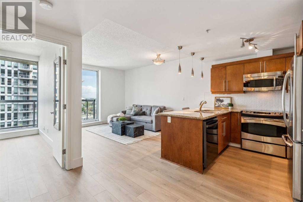 Calgary, AB T2R0H8,1001, 817 15 Avenue SW
