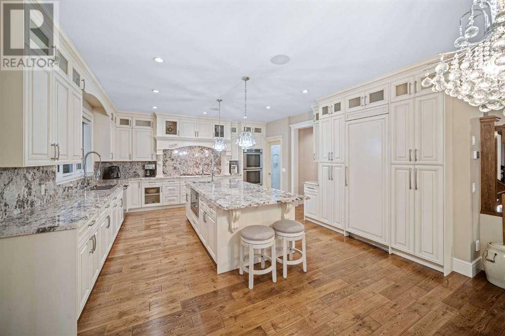 Calgary, AB T3H0W2,11 Westland Manor SW