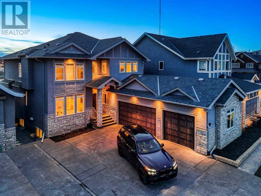 Calgary, AB T3H0W2,11 Westland Manor SW