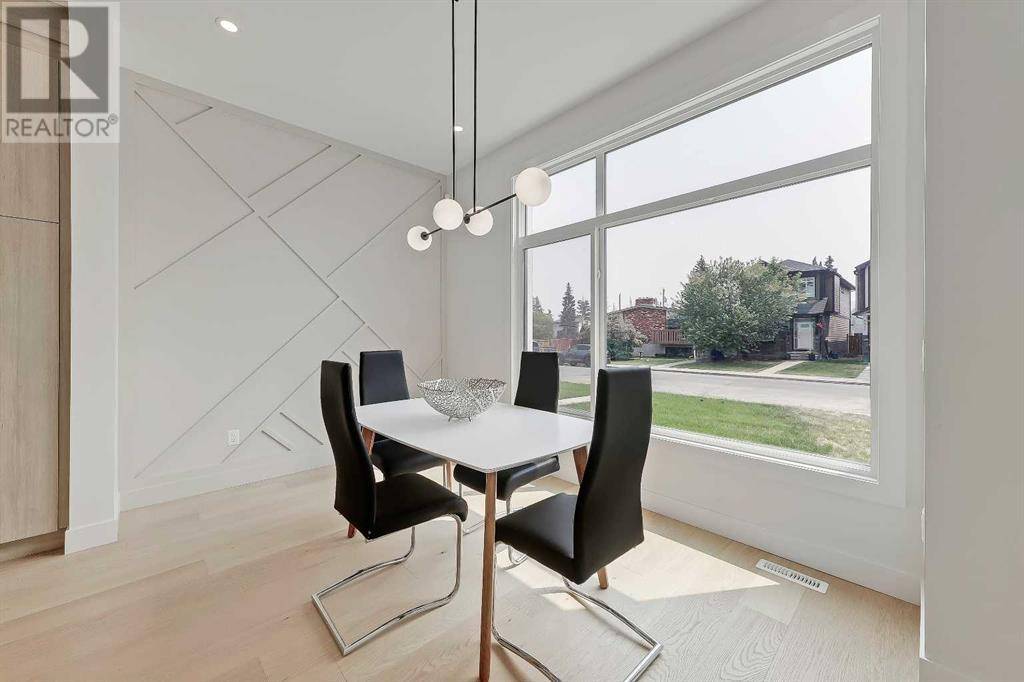 Calgary, AB T3B1N1,6416 34 Avenue NW