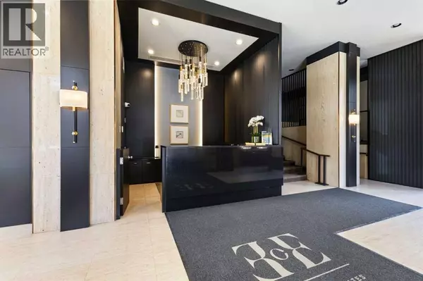 Calgary, AB T2P3R8,102K, 500 Eau Claire Avenue SW