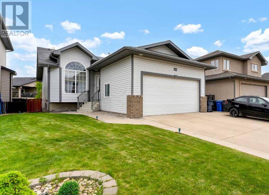 224 Vista Road SE, Medicine Hat, AB T1B4Y4