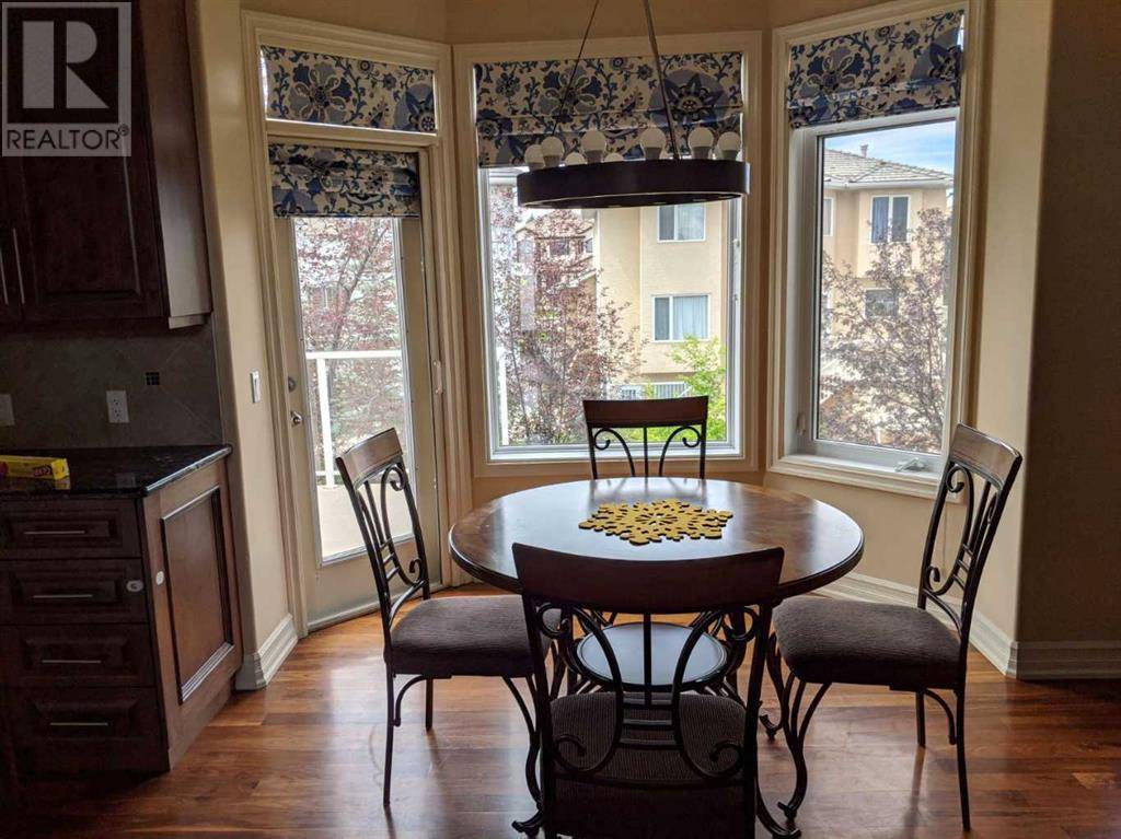 Calgary, AB T3A6G9,23 Hampstead Hill NW