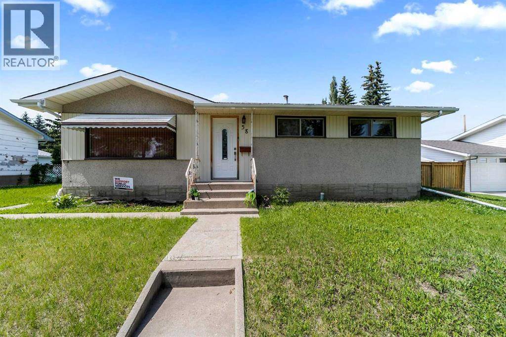 38 Mt. Pleasant Drive, Camrose, AB T4V2M1