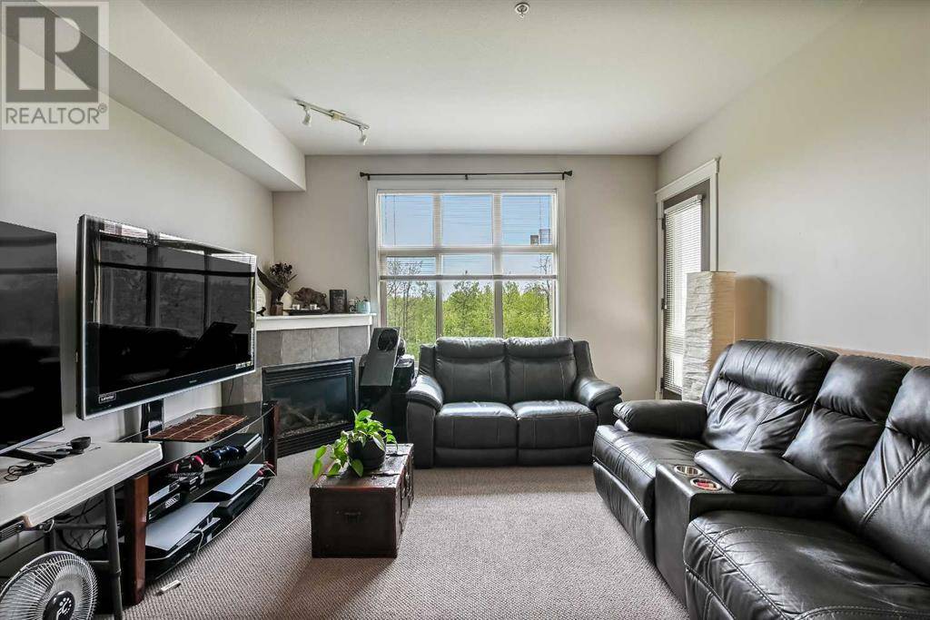Sylvan Lake, AB T4S0A4,307, 100 Lakeway Boulevard