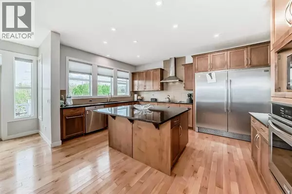 Cochrane, AB T4C0P9,18 Ridge View Place