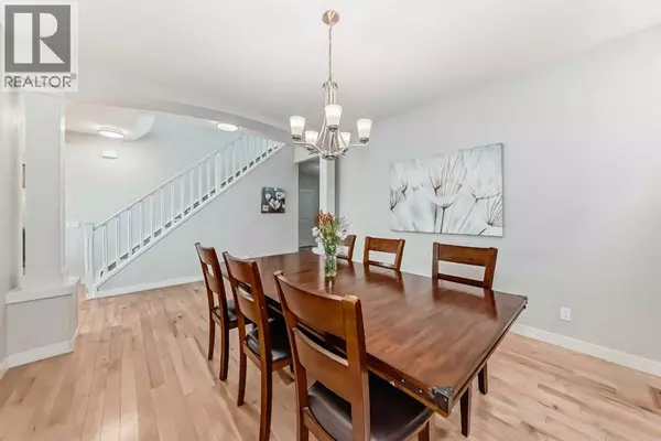 Cochrane, AB T4C0P9,18 Ridge View Place