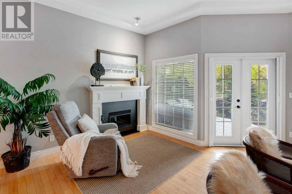 Calgary, AB T3A2M9,203, 4037 42 Street NW