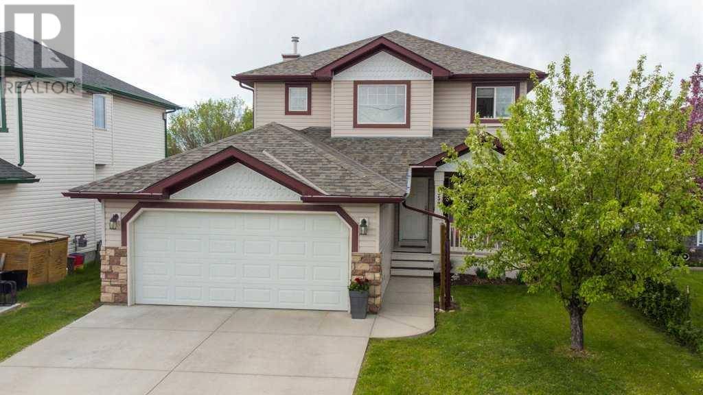 358 West Creek Springs, Chestermere, AB T1X1R7