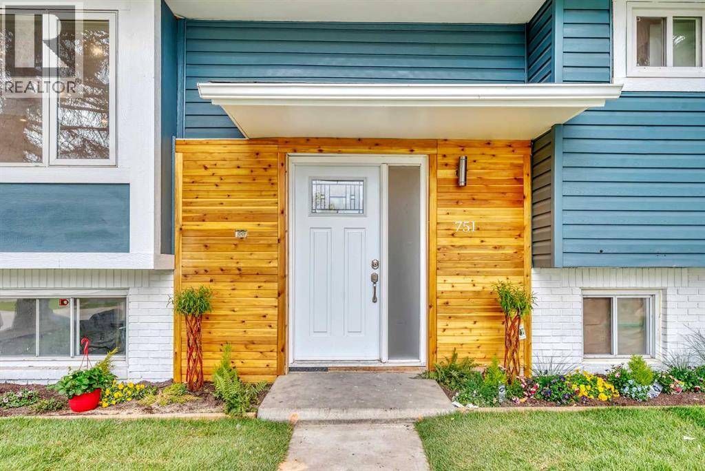 Calgary, AB T1Y2L1,751 Rundleridge Drive NE