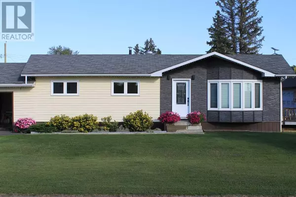 Manning, AB T0H2M0,405 2nd Street NE