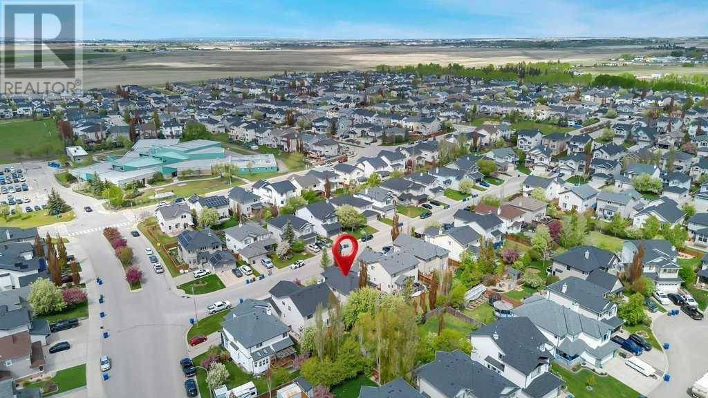 Chestermere, AB T1Y1N3,343 Oakmere Way