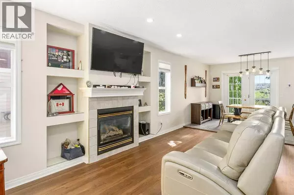 Calgary, AB T3A6J5,181 Hidden Creek Gardens NW