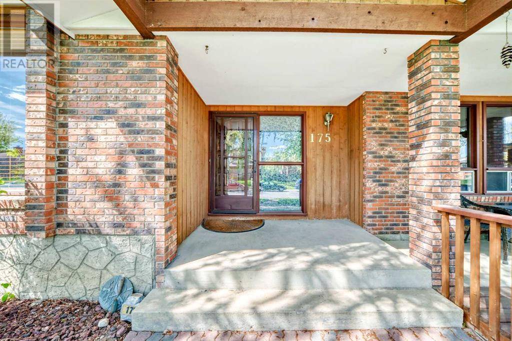 Calgary, AB T1Y4M5,175 Templewood Drive NE