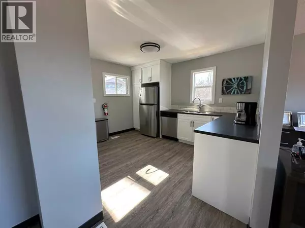 Olds, AB T4H1B9,4517 55 Ave