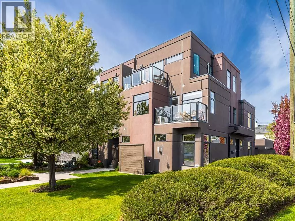 Calgary, AB T2T5J7,2107 23 Avenue SW